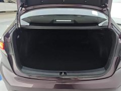 Toyota Corolla Hybrid 1.8H E-CVT Luxury - ფოტო 4