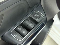 Mercedes-Benz B-Class B 180 Fashion Edition - ფოტო 10