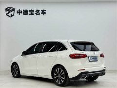 Mercedes-Benz B-Class B 180 Fashion Edition - ფოტო 4