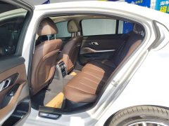 BMW 3 Series 325Li M Sport Package - ფოტო 11