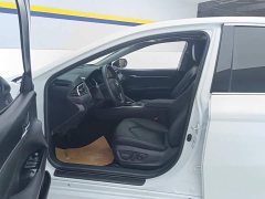 Toyota Camry 2.0L GVP Leading Edition - ფოტო 9