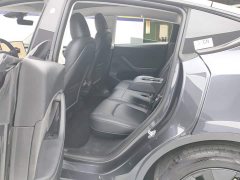 Tesla Model Y Rear-Wheel Drive - ფოტო 11