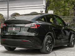 Tesla Model Y Facelift Long Range All-Wheel Drive - ფოტო 4
