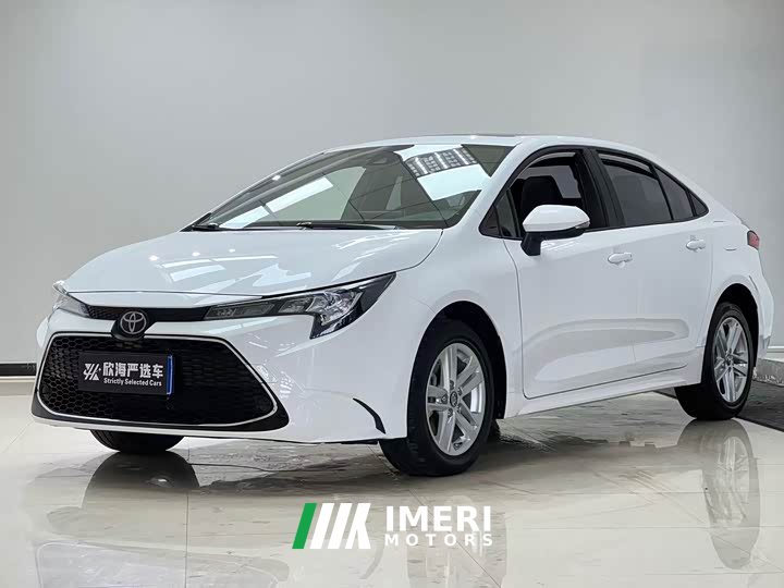 Toyota Corolla 1.8L CVT Luxury
