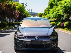 Volkswagen Golf GTI 380TSI DSG GTI - ფოტო 2