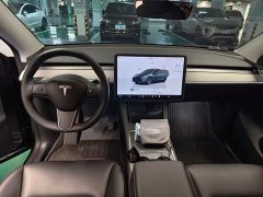 Tesla Model Y Rear-Wheel Drive - ფოტო 10