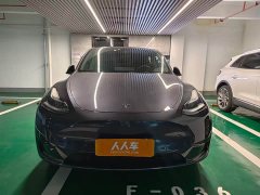 Tesla Model Y Rear-Wheel Drive - ფოტო 2
