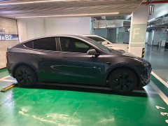 Tesla Model Y Rear-Wheel Drive - ფოტო 7
