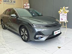 Geely Galaxy A7 EM 2025 EM-i 150km Explorer Edition - ფოტო 1