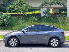 Tesla Model Y 2022 Rear-Wheel Drive - ფოტო 3