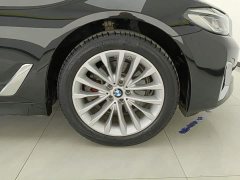 BMW 5 Series Facelift 525Li Luxury Package - ფოტო 6