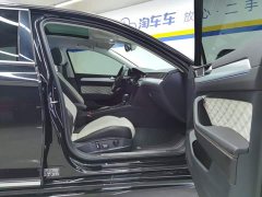 Volkswagen Magotan 2 Million Units Commemorative Edition 330TSI DSG Luxury - ფოტო 8