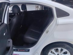 SAIC MG i5 1.5L Manual Comfort Edition - ფოტო 11