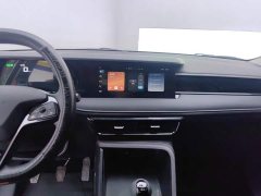 SAIC MG i5 1.5L Manual Comfort Edition - ფოტო 13