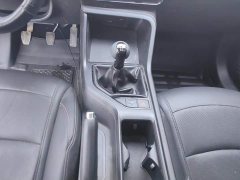 SAIC MG i5 1.5L Manual Comfort Edition - ფოტო 16