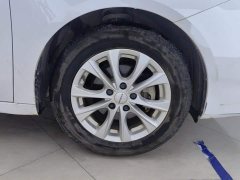 SAIC MG i5 1.5L Manual Comfort Edition - ფოტო 6