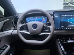 BYD Han DM-i Smart Driving Edition 125KM Elite - ფოტო 15