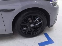 BYD Han DM-i Smart Driving Edition 125KM Elite - ფოტო 6