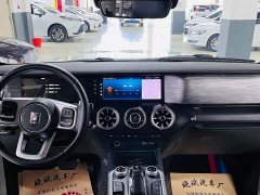Tank 300 City Edition 2.0T Stylish - ფოტო 4