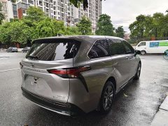 Toyota Sienna 2024 2.5L Hybrid AWD Luxury - ფოტო 4