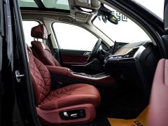 BMW X5 xDrive 30Li M Sport Luxury Night Edition Package - ფოტო 20