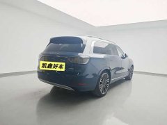 AITO M9 Extended Range Ultra 42kWh 6-Seater - ფოტო 4