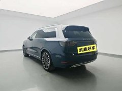 AITO M9 Extended Range Ultra 42kWh 6-Seater - ფოტო 6