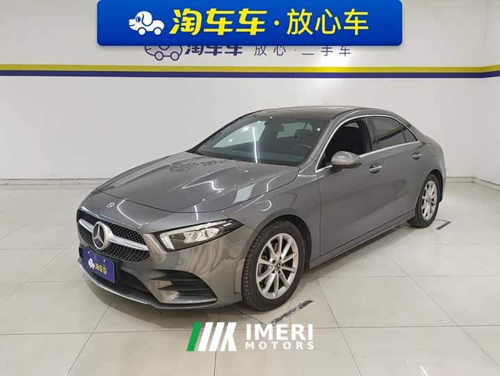 Mercedes-Benz A-Class A 200 L Sport Sedan Fashion Edition