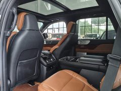Lincoln Navigator 3.5T Prestige Edition - ფოტო 15