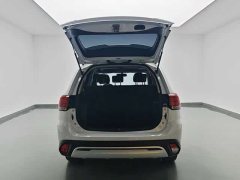 Mitsubishi Outlander 2.0L FWD Comfort 5-Seater - ფოტო 13