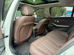 BMW 3 Series 325Li M Sport Package - ფოტო 10