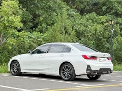 BMW 3 Series 325Li M Sport Package - ფოტო 15