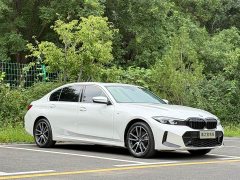 BMW 3 Series 325Li M Sport Package - ფოტო 3