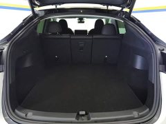 Tesla Model Y Rear-Wheel Drive - ფოტო 4
