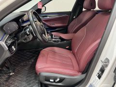 BMW 5 Series 530Li Premier M Sport Package - ფოტო 8