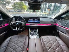 BMW 7 Series 2023 735Li M Sport Package - ფოტო 5
