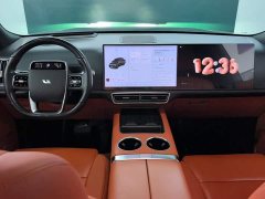 Li Auto L8 Pro - ფოტო 12