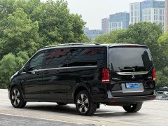 Mercedes-Benz V-Class V 260 L Long Wheelbase Luxury Edition - ფოტო 4