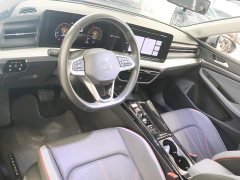 Volkswagen Lingdu L 280TSI DSG Dazzling Red Edition - ფოტო 10