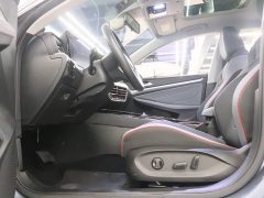 Volkswagen Lingdu L 280TSI DSG Dazzling Red Edition - ფოტო 13