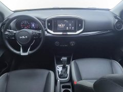 Kia Yepao 1.4L CVT Sunroof Edition - фото 12