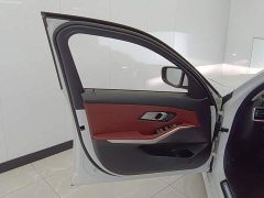 BMW 3 Series 320Li M Sport Package - ფოტო 7