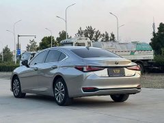 Lexus ES 2023 200 Luxury - ფოტო 8