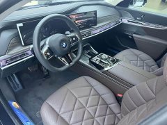 BMW 7 Series 2023 735Li M Sport Package - ფოტო 14