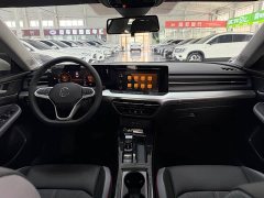 Volkswagen Lingdu L 280TSI DSG Dazzling Red Edition - ფოტო 15