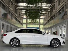 Audi A4L 2023 40 TFSI Fashion Dynamic - ფოტო 2