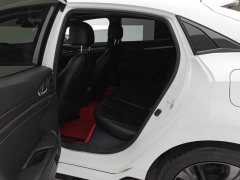 Honda Civic 2021 Hatchback 220 Turbo CVT Trendy Control - ფოტო 11