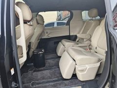 Toyota Sienna 2.5L Hybrid Premium Edition - ფოტო 14