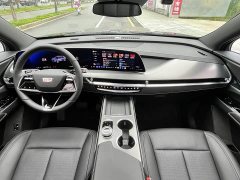 Cadillac XT5 2.0T Luxury - ფოტო 7