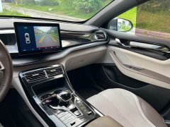 BYD Qin PLUS Glory Edition DM-i 55KM Leading - ფოტო 15